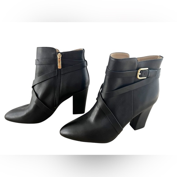 L’AGENCE Black Heeled Ankle Boots with Buckle Strap Detail Block Heel Booties - Picture 3 of 7